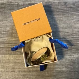 💎 Authentic 💎 Louis Vuitton bracelet